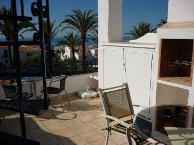 Zustand der selben Terrasse jetzt Terrasse neu